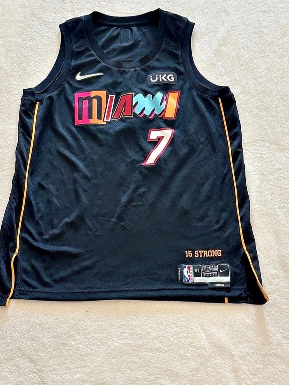 Nike Kyle Lowry Miami Heat 2021-22 City Edition Swingman Jersey City Edition